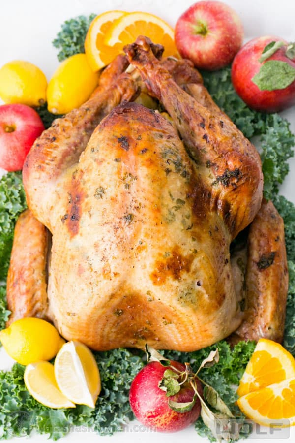 Juicy Roast Turkey: Make-Ahead & Brine-Free Recipe
